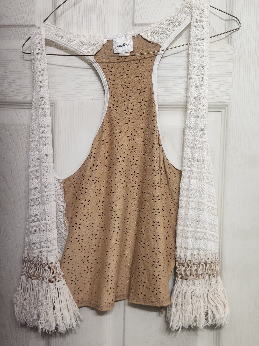 daytrip Cream Crochet-Trim Tank Top - Beige Eyelet Back